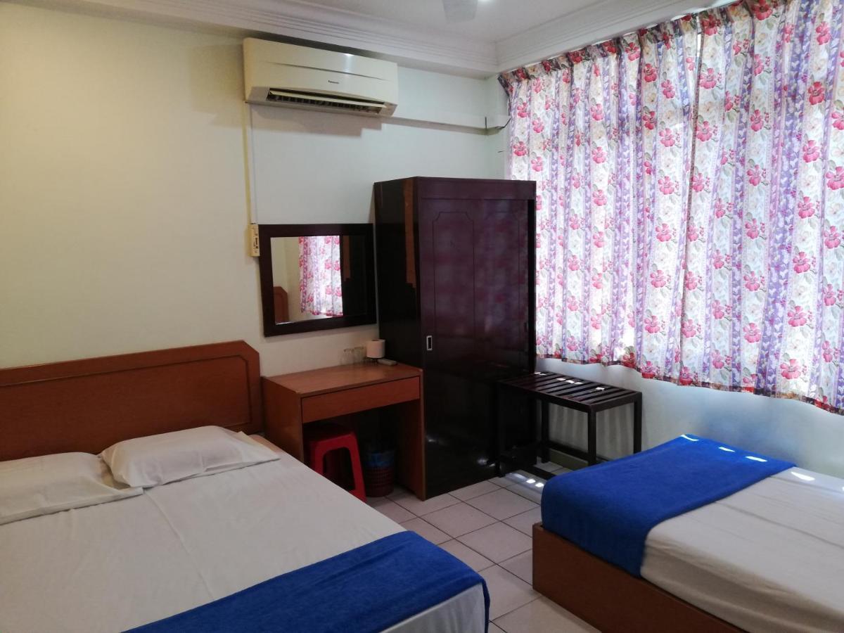 Sri Gate Hotel Dungun Luaran gambar